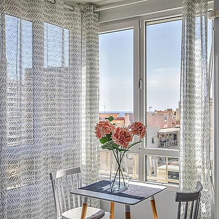 Elegant With Pool And Seaview